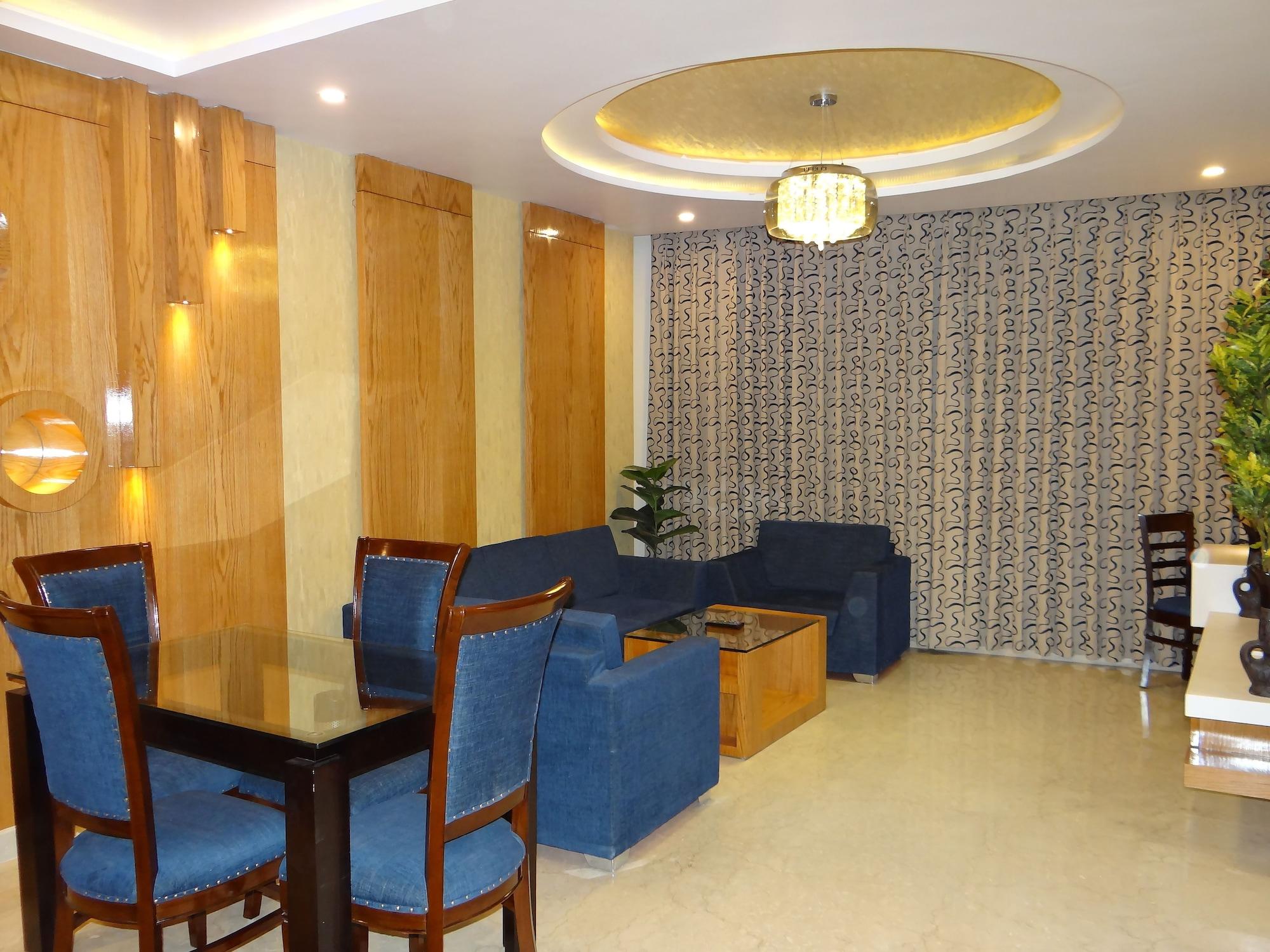 Hotel Tridev Varanasi Ngoại thất bức ảnh