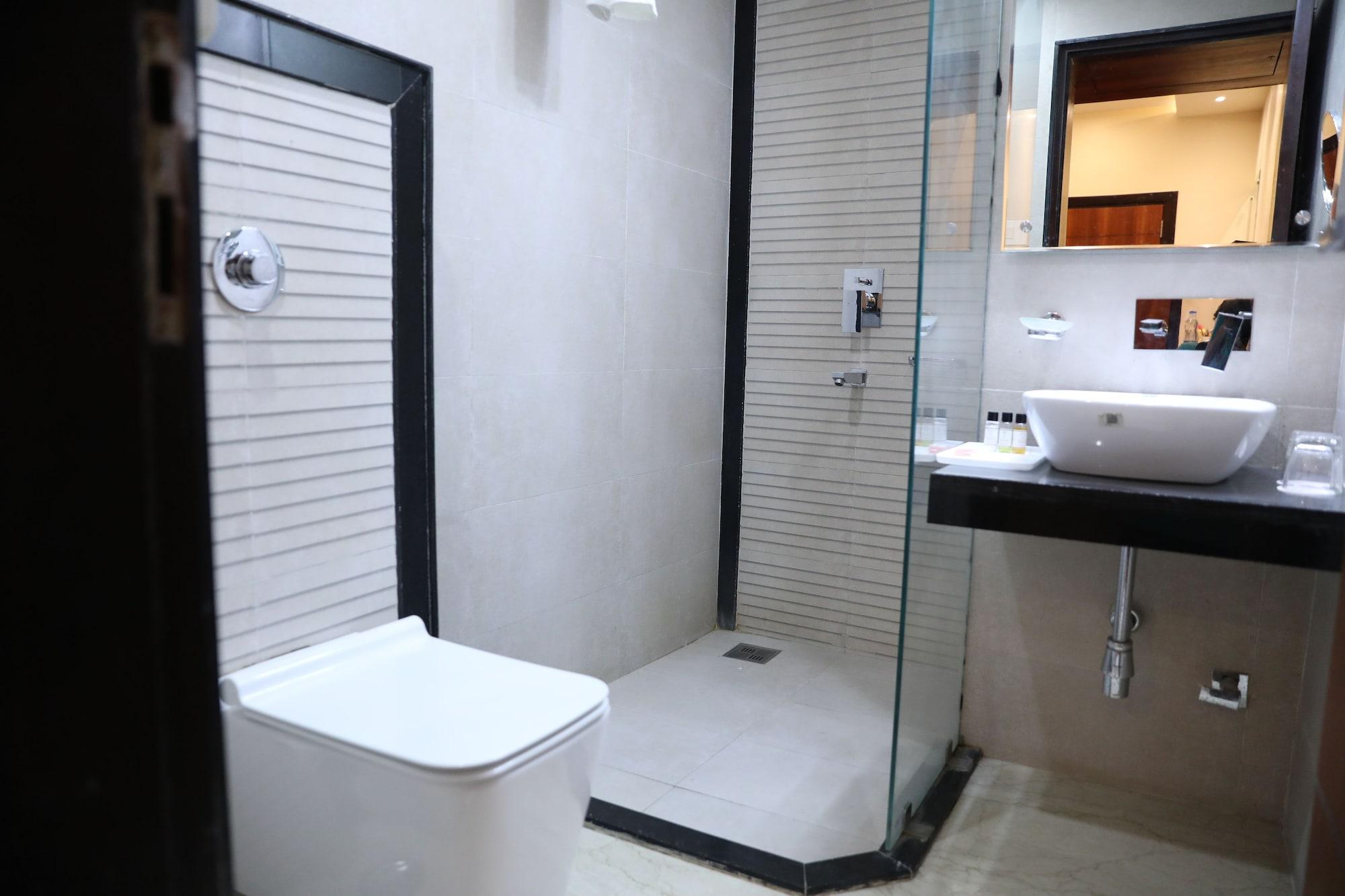 Hotel Tridev Varanasi Ngoại thất bức ảnh